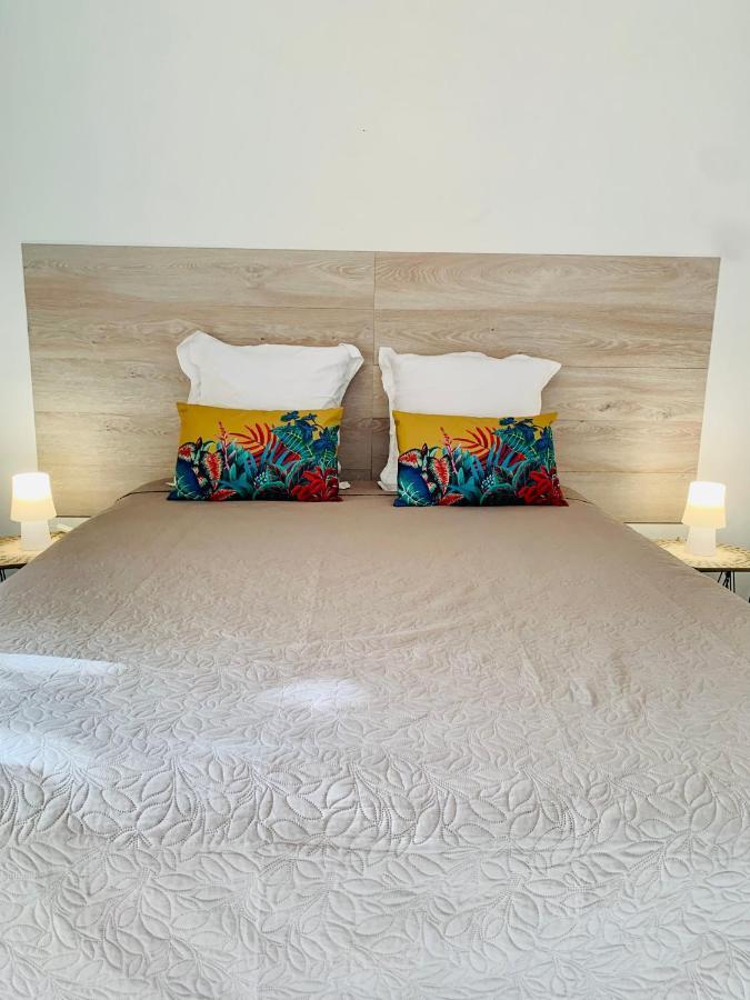 Superbe Studio Ultra COSY à 2 min de la PLAGE Sainte-Anne Extérieur photo